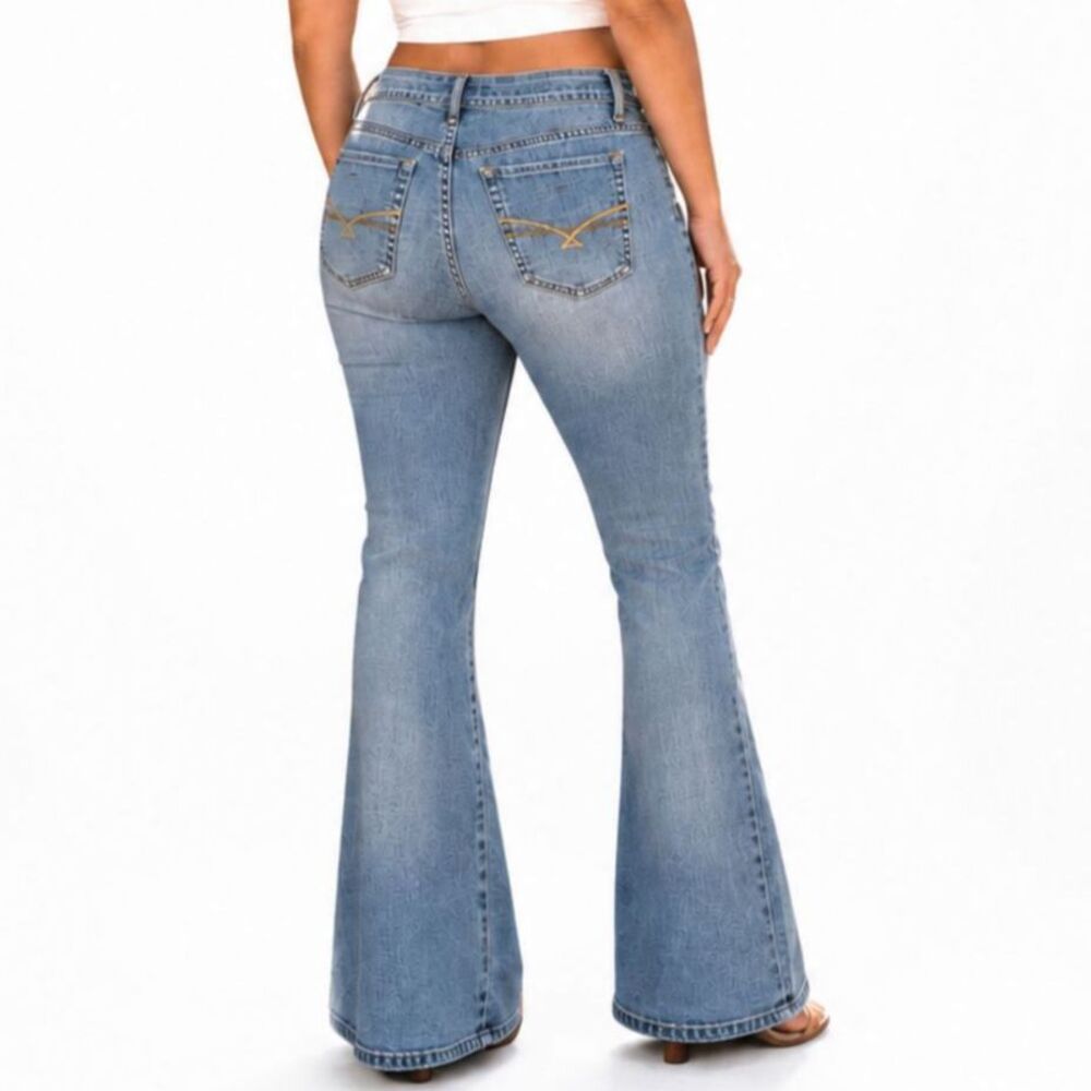 Z Cavaricci Vintage Bootcut Jeans – Size 12